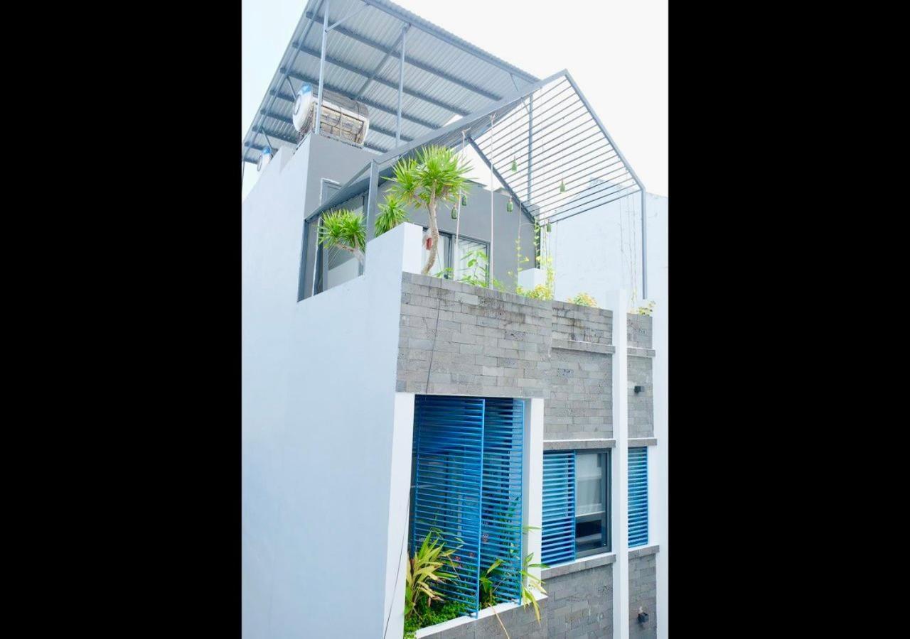6 Bedroom House - Best Location - 5Mins My Khe Beach 다낭 외부 사진