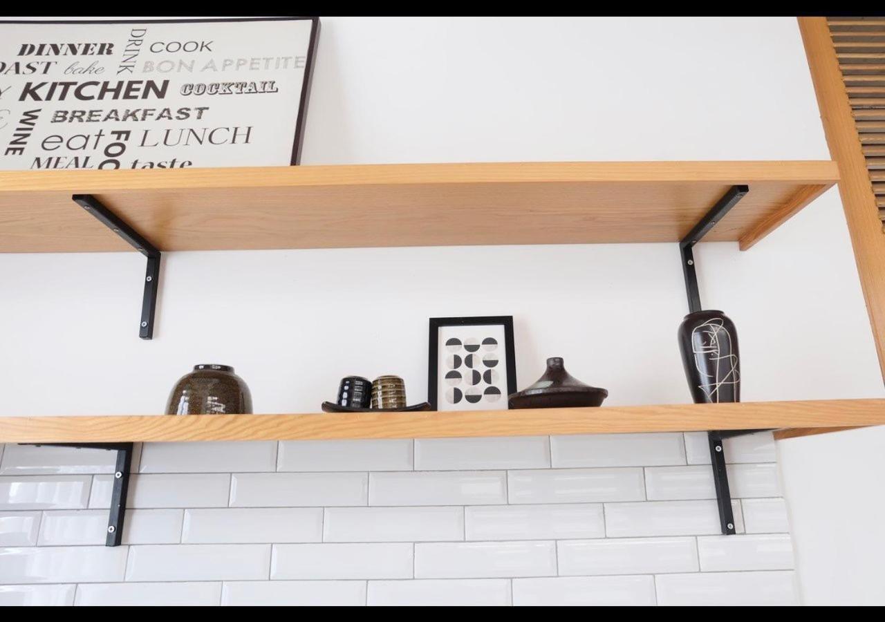 6 Bedroom House - Best Location - 5Mins My Khe Beach 다낭 외부 사진