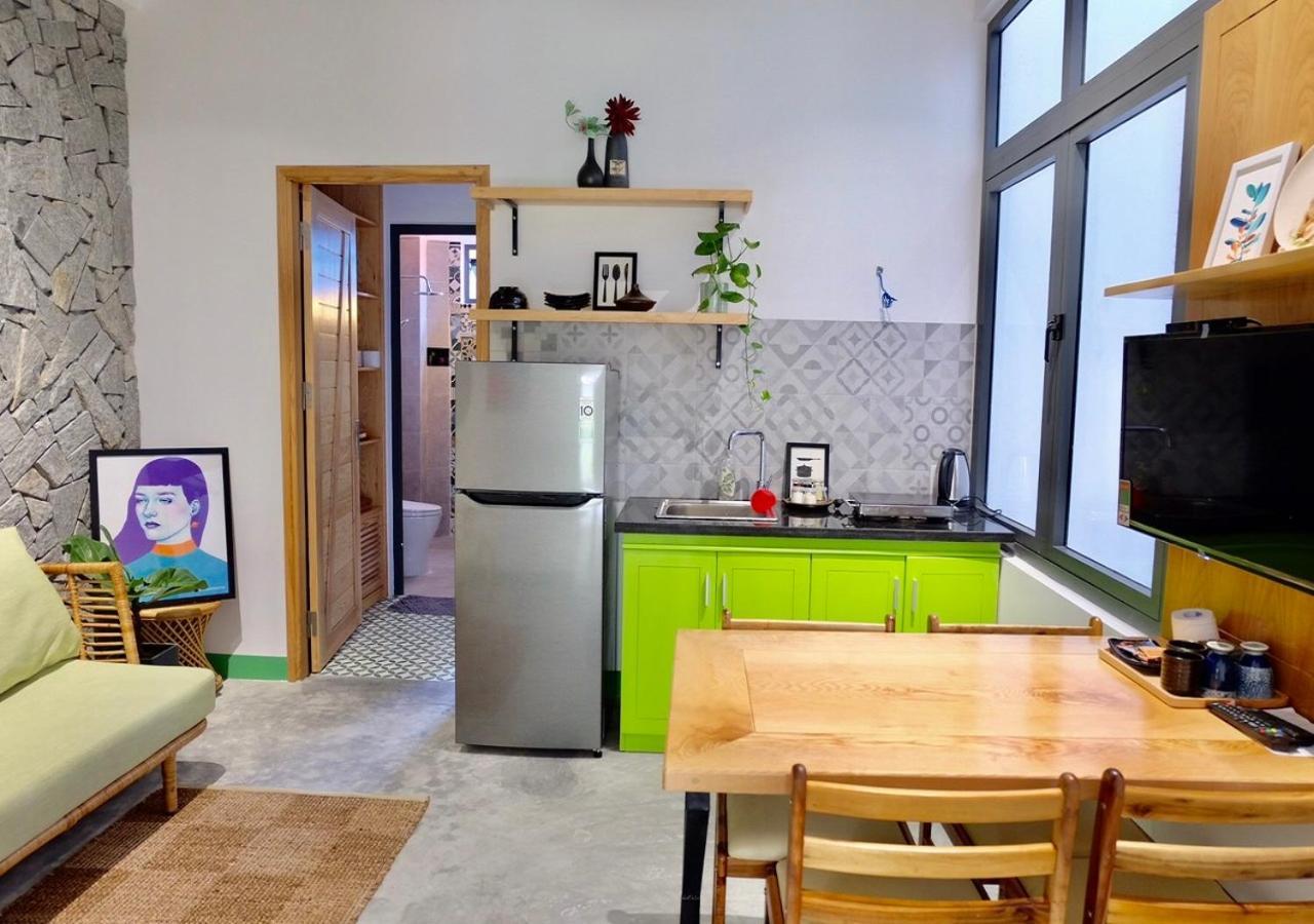 6 Bedroom House - Best Location - 5Mins My Khe Beach 다낭 외부 사진