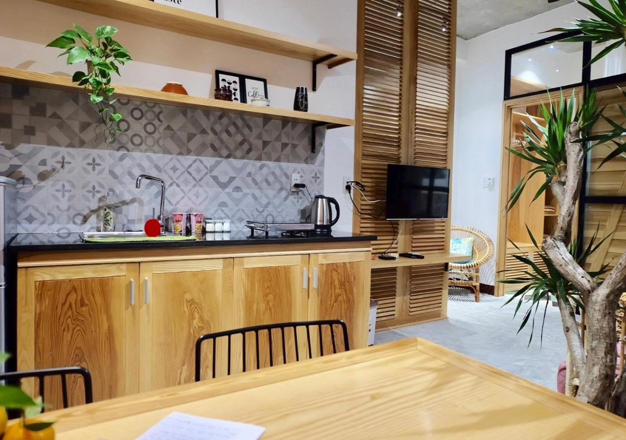 6 Bedroom House - Best Location - 5Mins My Khe Beach 다낭 외부 사진