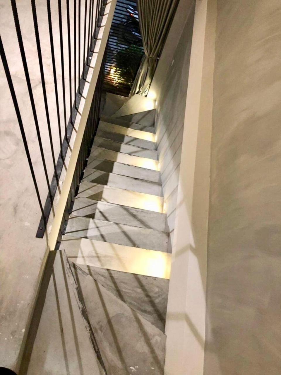 6 Bedroom House - Best Location - 5Mins My Khe Beach 다낭 외부 사진