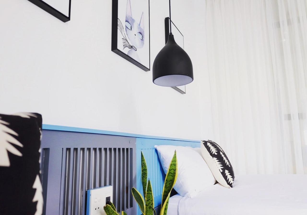 6 Bedroom House - Best Location - 5Mins My Khe Beach 다낭 외부 사진