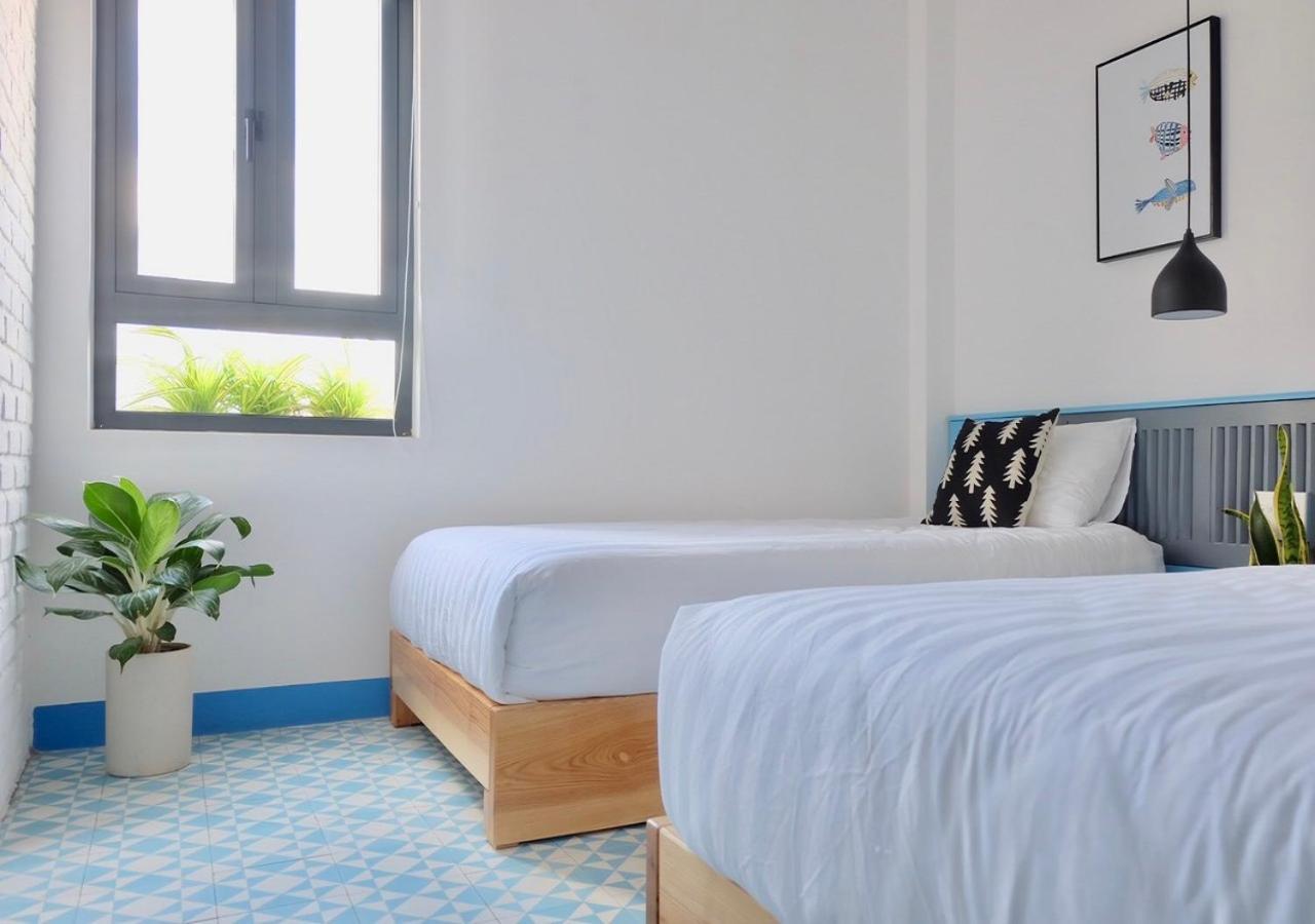 6 Bedroom House - Best Location - 5Mins My Khe Beach 다낭 외부 사진